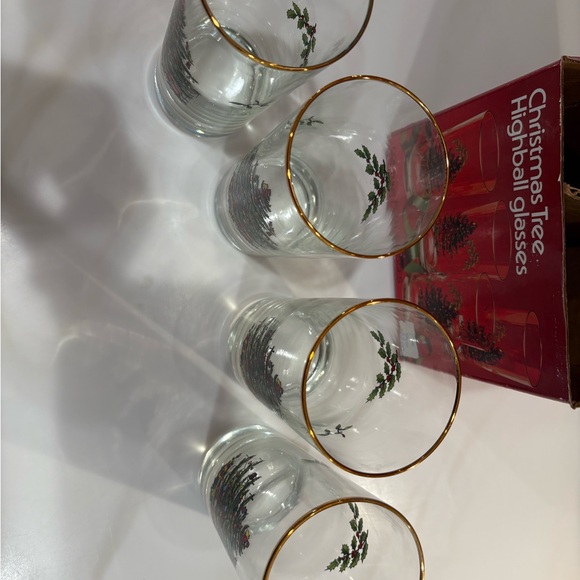 Christmas Tree Highball Glasses with Gold Rim - Picture 2 of 6